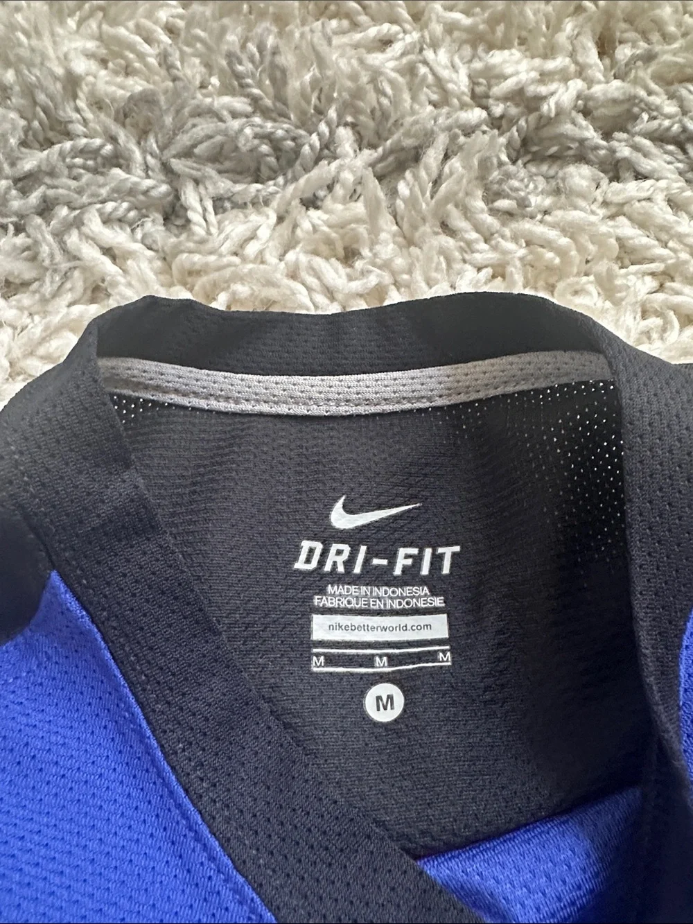 Nike Sleeveless Shirt Medium Purple Black